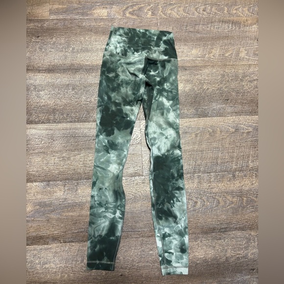 Lululemon Athletica Green Leggings - Picture 9 of 10